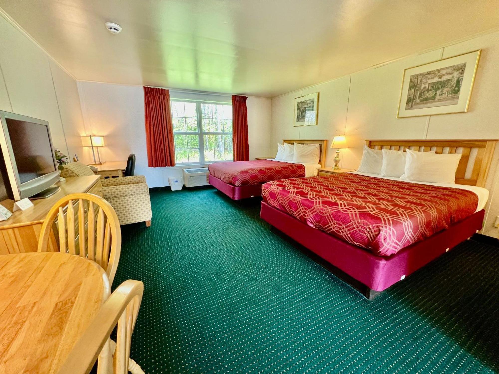 Rodeway Inn & Suites Brunswick Near Hwy 1 Εξωτερικό φωτογραφία