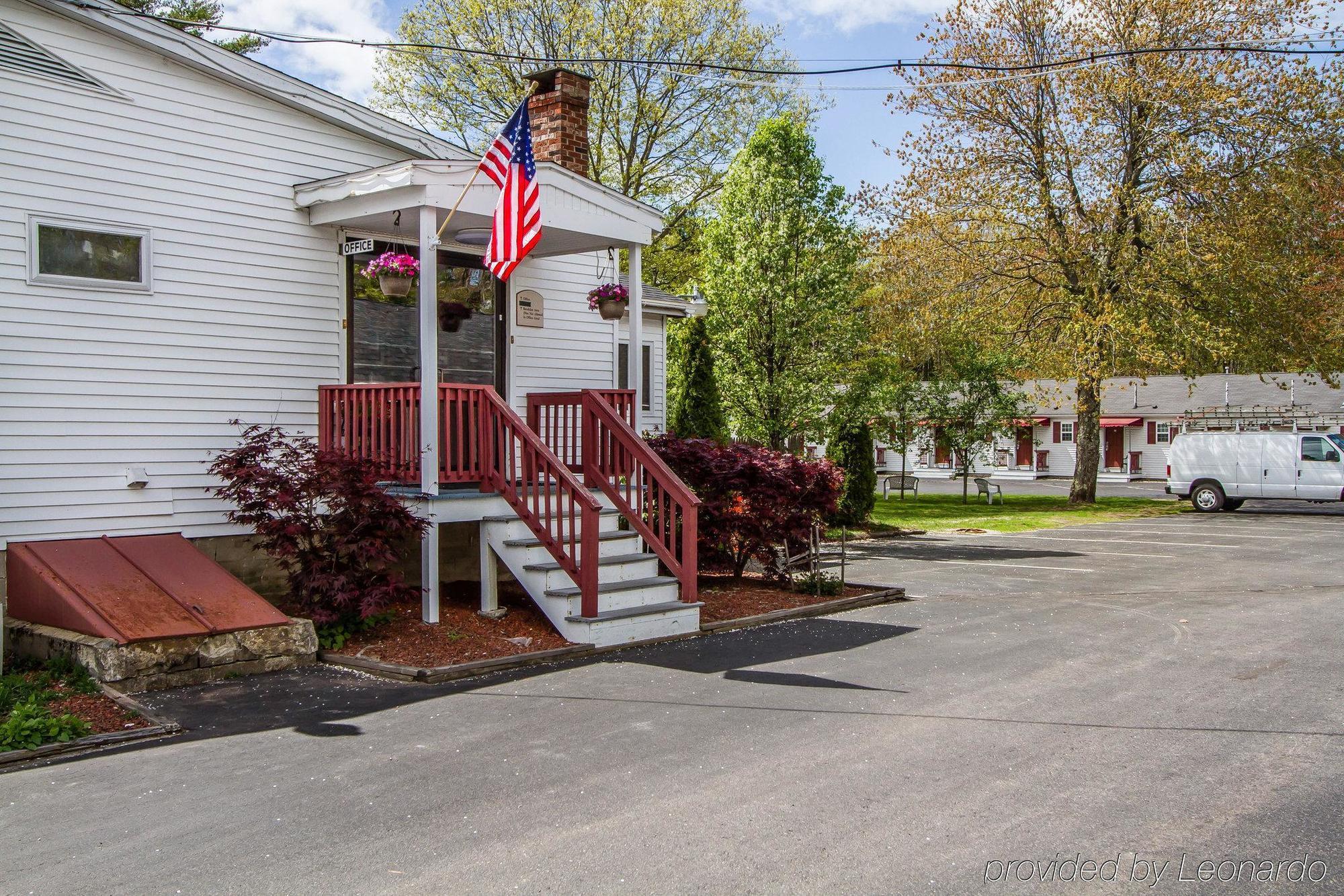 Rodeway Inn & Suites Brunswick Near Hwy 1 Εξωτερικό φωτογραφία